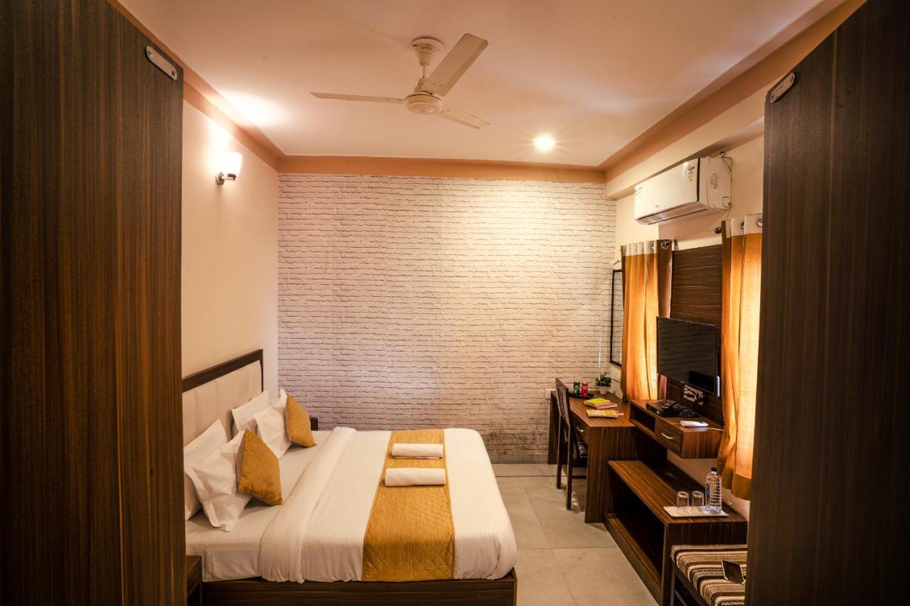 Hotel Tripli Udaipur Exterior foto