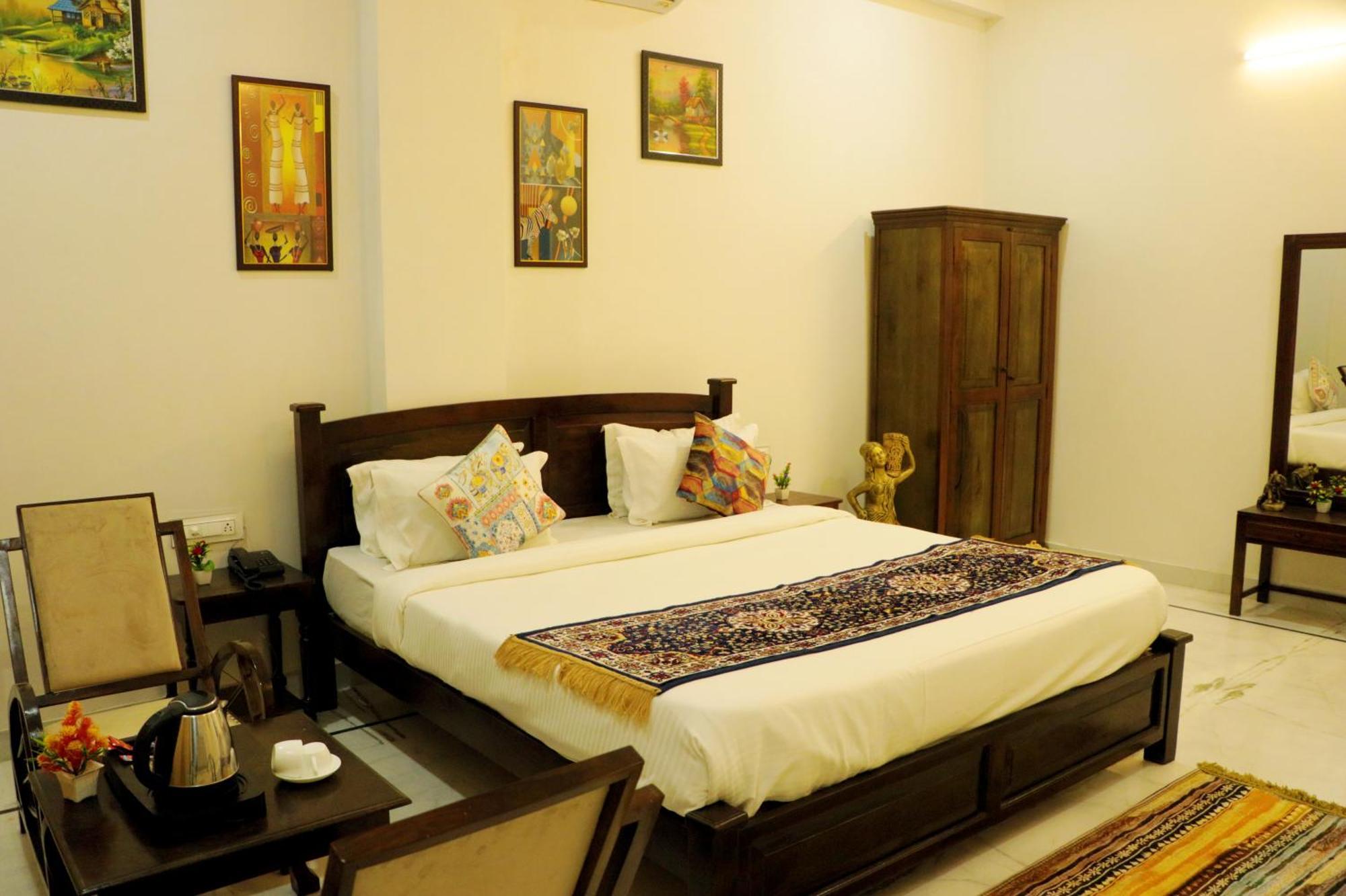 Hotel Tripli Udaipur Exterior foto